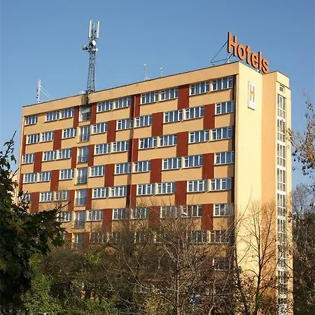 Alojamento de Acomodação e Pequeno-almoço Hotelslublin Lublin