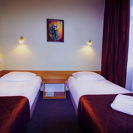Hotelslublin Alojamento de Acomodação e Pequeno-almoço *